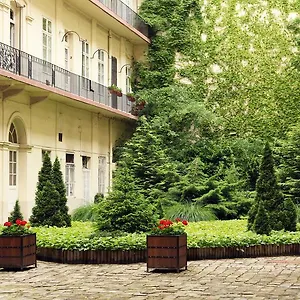 Classic Apartment